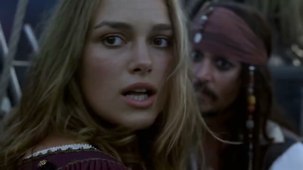 Мартышка приносит медальон Барбоссе  Пираты Карибского моря  Проклятие Черной жемчужины