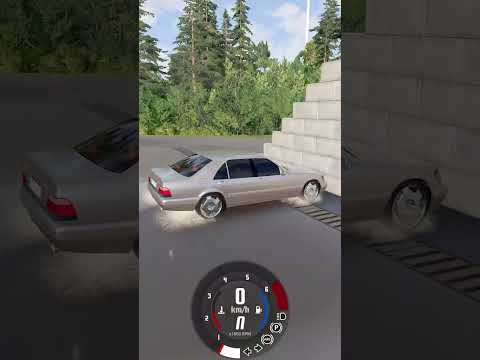 У какой машины лучше тормоз 😂 #shorts BeamNG Drive