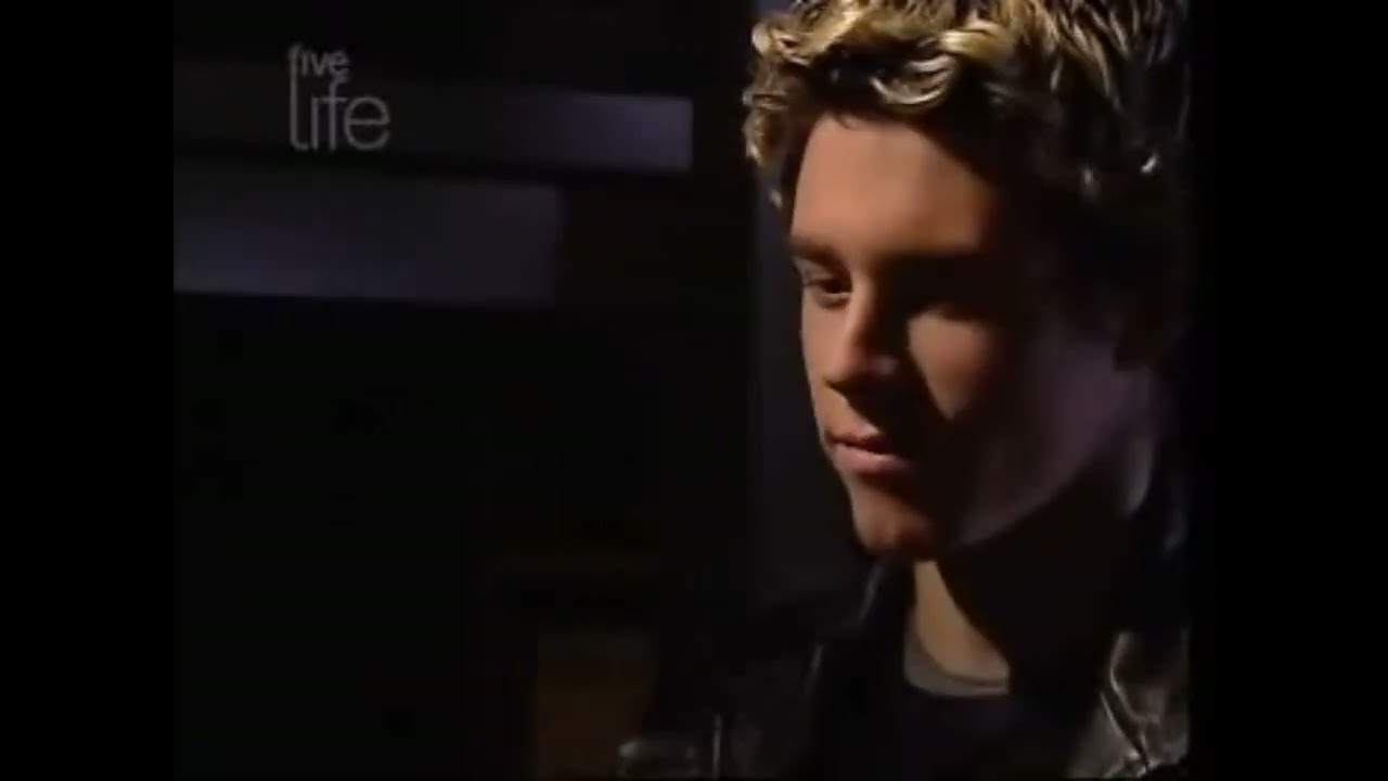 Home and Away - Noah arrives and meets Hayley