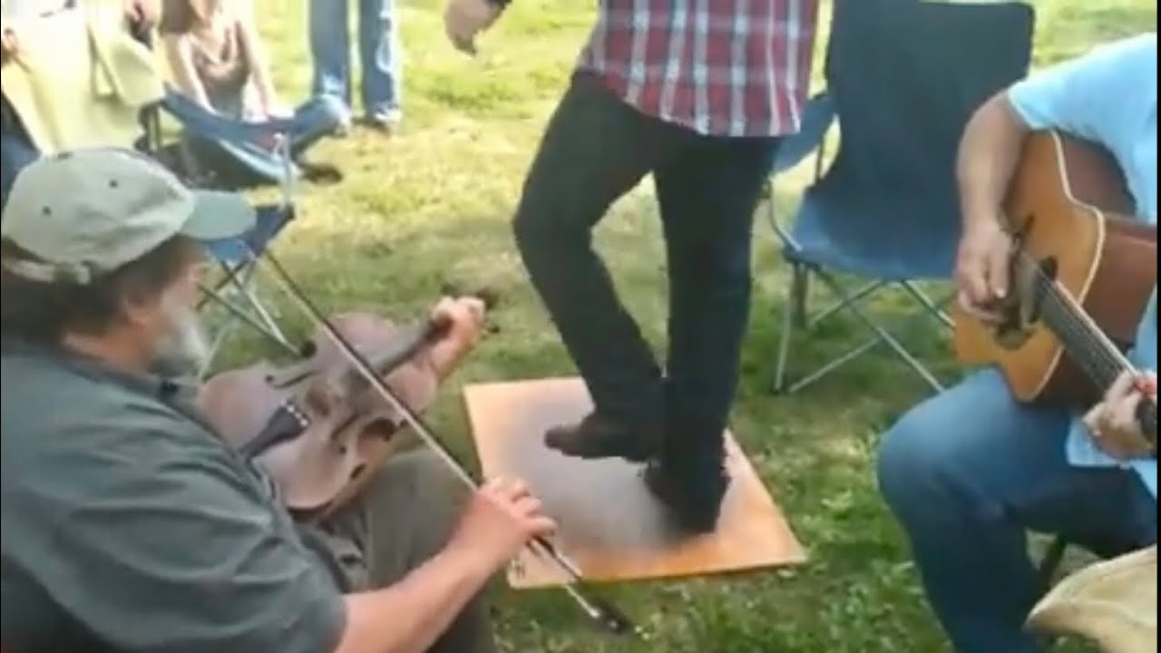Best Buckdancing by Jay Bland - Chattanooga Fiddlers Convention 2011 - Black eyed Susie