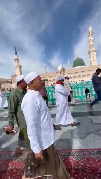 jamaah umroh darul https://m.youtube.com/watch?v=ouKANRi0Fyo #fyp #madina #shorts #Maherzain