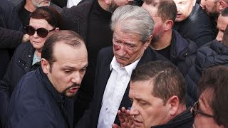 Albanien: Tätlicher Angriff auf Oppositionsführer Berisha