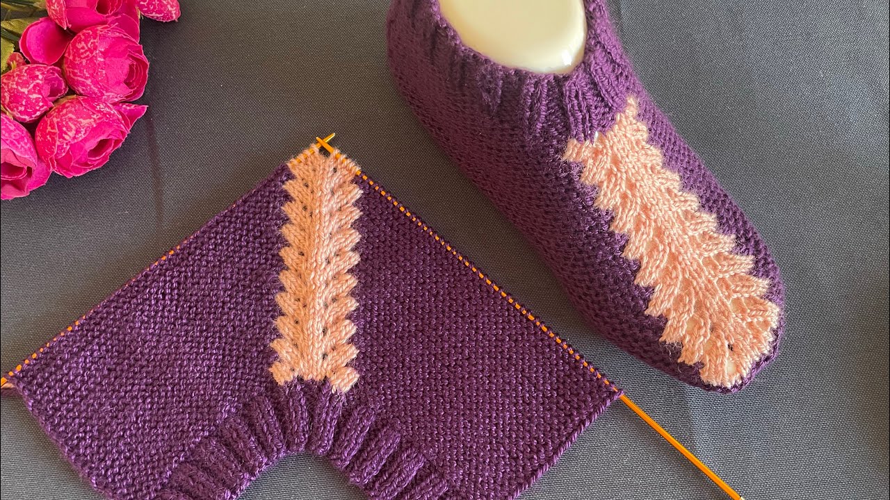 İki şiş patik modeli 🧚🏻‍♀️ #crochet #knitting #örgü #patikyapımı 