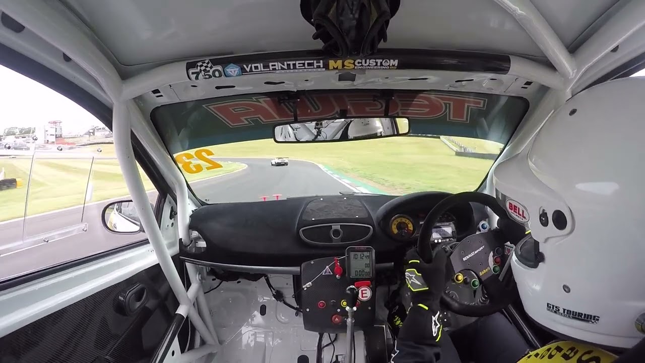 Brands Hatch 750MC Roadsports Qualifying - Clio 200…. Lap record Class C - 55.22