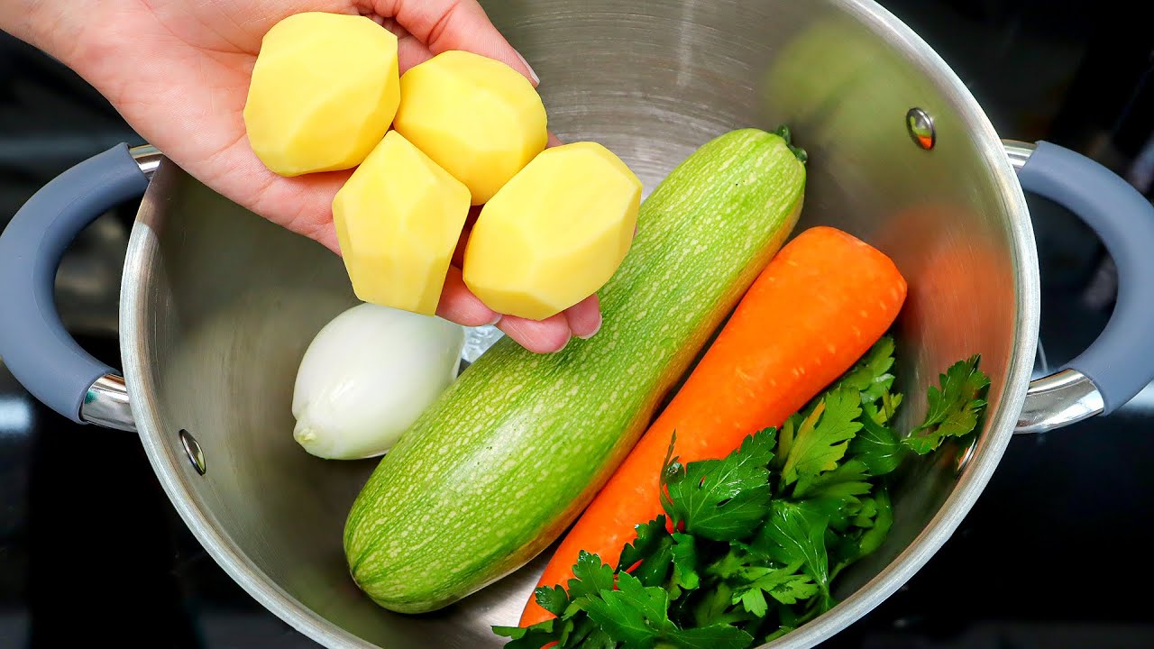 Ich mache diese Zucchini jedes Wochenende! Einfaches Rezept für ein Abendessen in 10 Minuten!