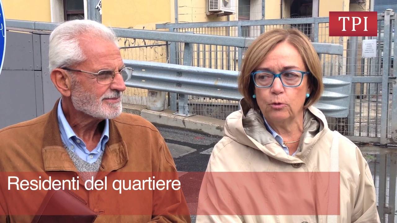 Centro migranti Baobab sgomberato a Roma - YouTube