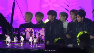 EXO (엑소) reaction to GFriend (여자친구) @Melon Music Awards 2016 (Fancam Version)