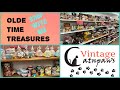 Shop Vintage With Me | Love This Kitschy Booth!