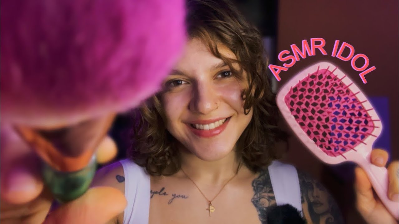 ASMR staff fazendo sua maquiagem, cabelo e outfit para seu novo videoclip