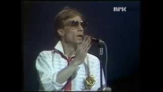 Mil etter mil - Jahn Teigen - Norway 1978 - Eurovision with live orchestra chords