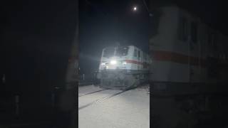 #tracksounds #railway #railfan #wap7 #train #shorts #viralshorts #youtubeshorts