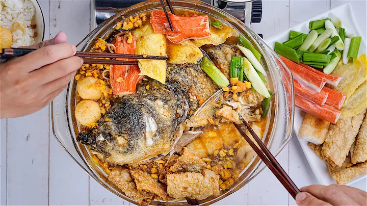 【1mintips】鱼头炸得好，砂锅鱼头就好吃！鱼头酥脆不油腻，汤头才能清澈又美味！锅子蓄热佳，鱼头更完整鲜美！ - 天天要闻