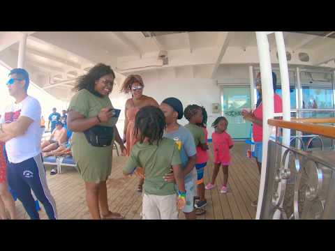 Video: Carnival Vista cho Gia đình - Du ngoạn cùng trẻ em