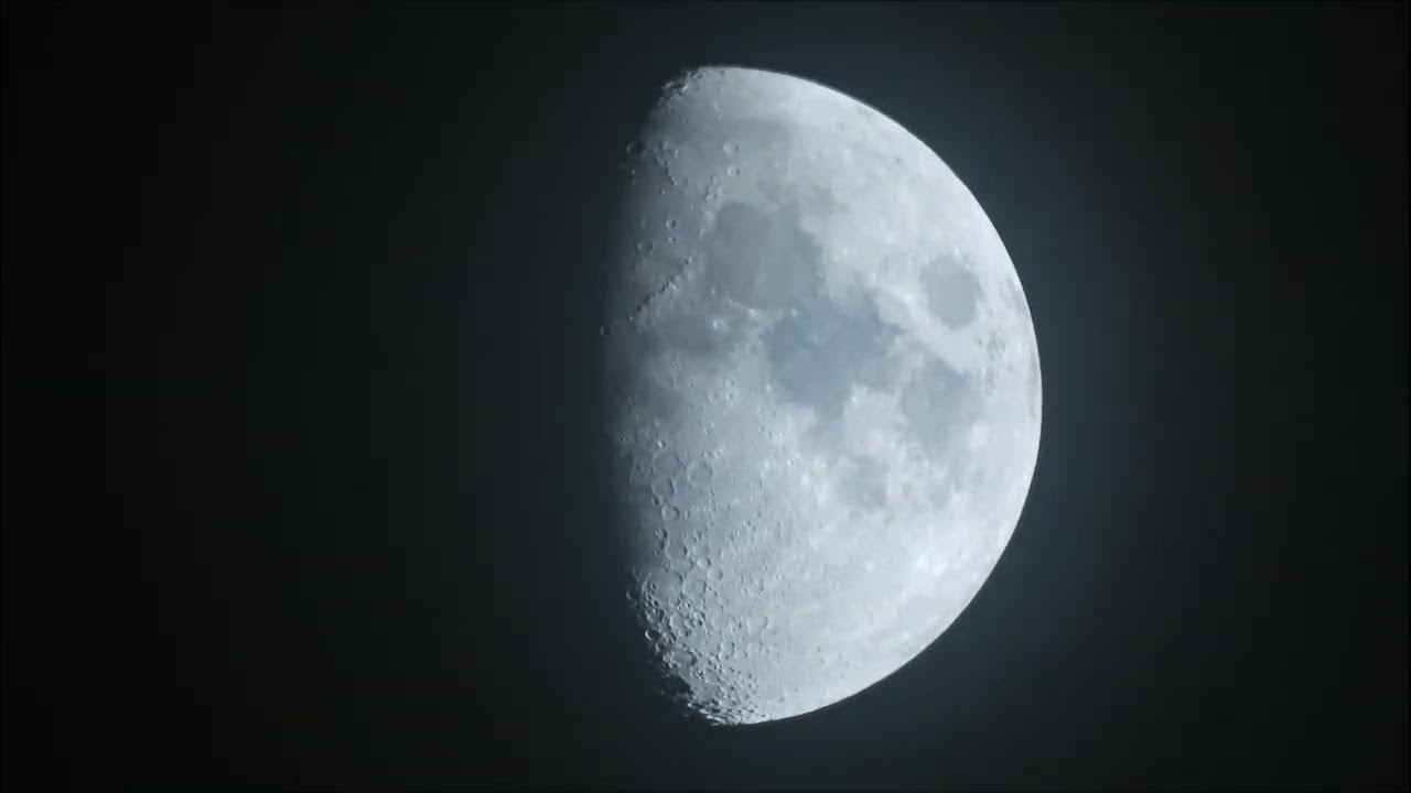 Moon in phase on 31 December 2022 of Waxing Gibbous 65 illuminated