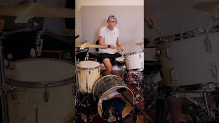 Tiny snare + big verb/delay @TimBuell
