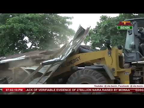 EDSG CLEARS STRUCTURE UNDER ETETE POWER LINE