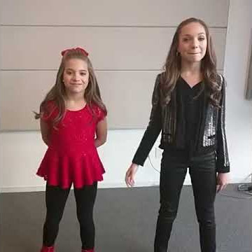 Maddie & Mackenzie Ziegler Hit That NaeNae !