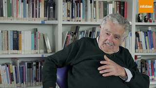 "Pepe" Mujica: "Triunfar es sentirse feliz y levantarse cuando uno se cae, no ser rico"