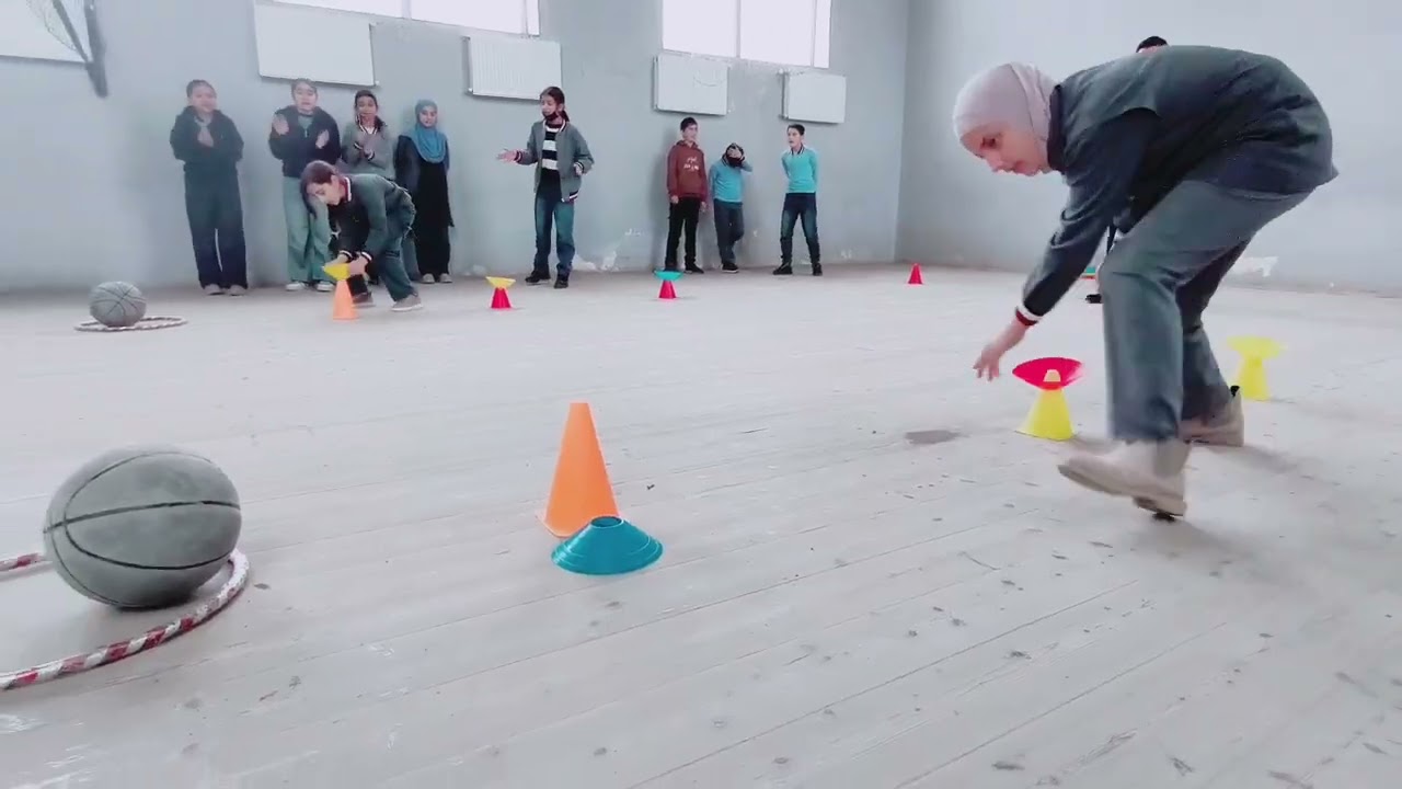 Bədənin əylimə qabiliyyəti dinamik fəal hərəkətlərlə inkişafı. Motivasiya ön planda 🏃🤸🧎👍