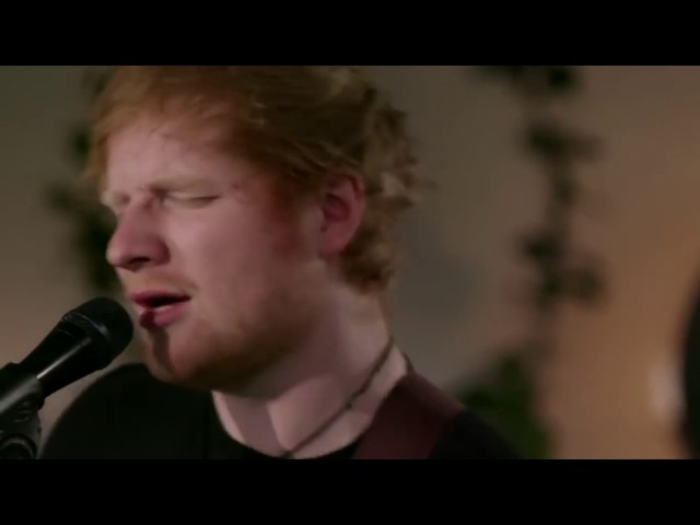 Ed Sheeran - Shape of You (LIVE) Acoustic with loop pedal class=