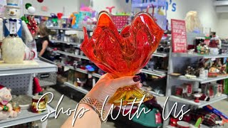 It's All For The Camera... 🙄 #thriftwithme #goodwill #haul