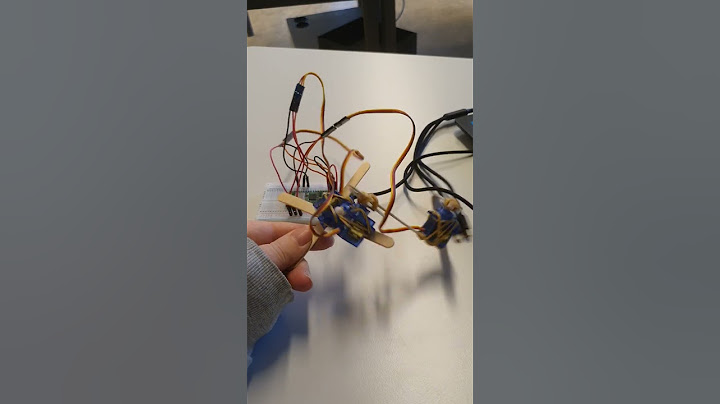 Rubberband Popsicle Robot Arm - First test (Pico W)