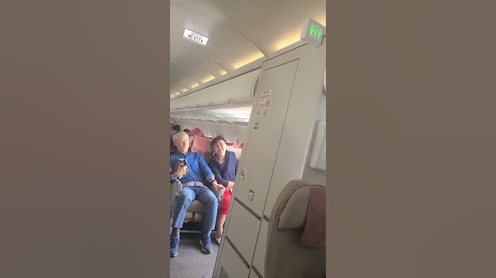 Un passager a ouvert la porte d’un avion en vol