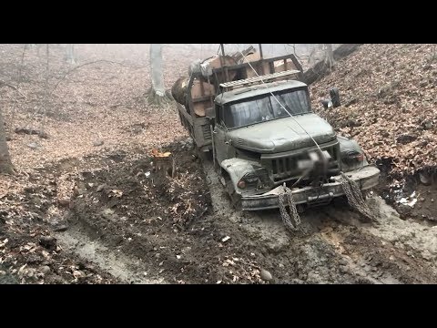 Видео: Рождённые в кабине.