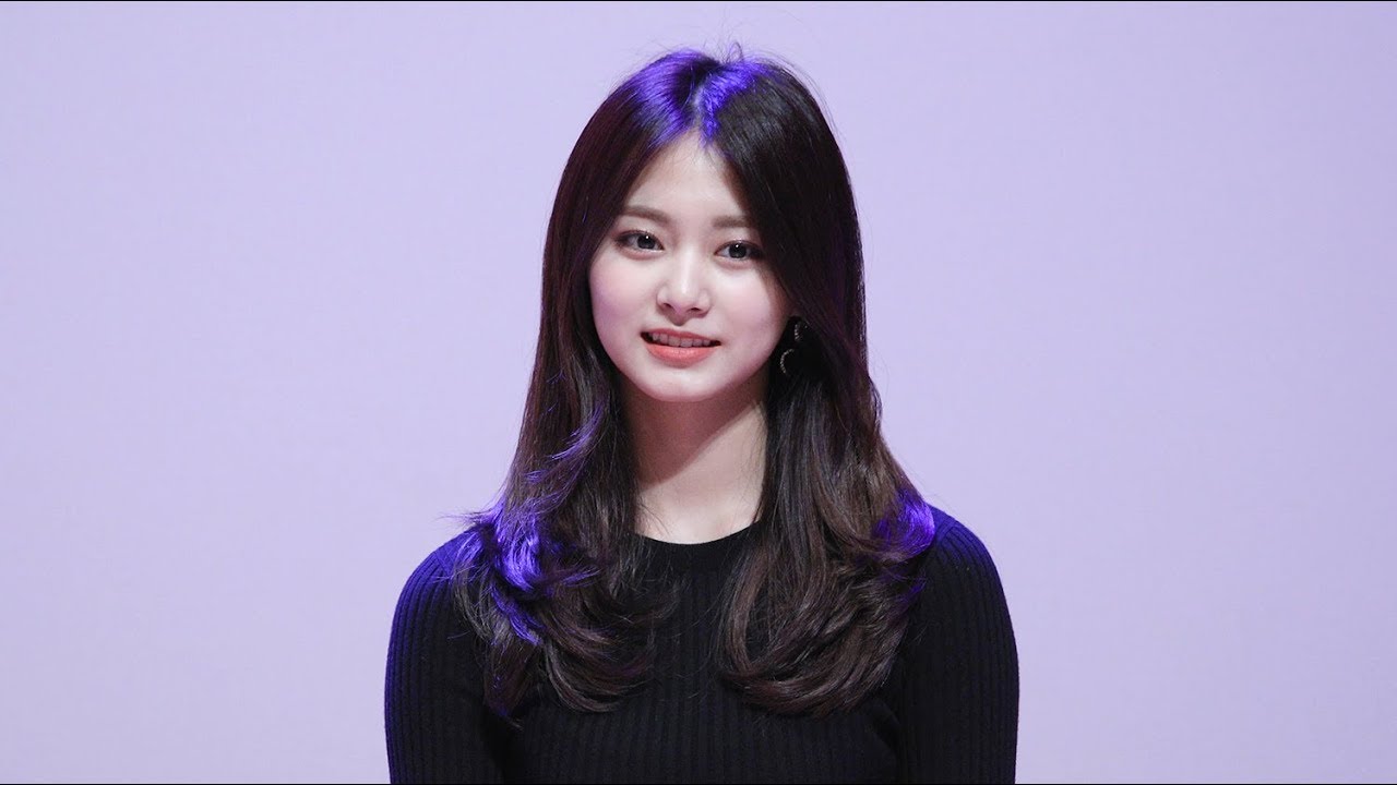 180310 트와이스(TWICE) 쯔위 키 공개 & 포스트잇 토크 & 빙고게임 교육 받는 Tzuyu [서든어택 팬미팅] 4K 직캠 by 비몽