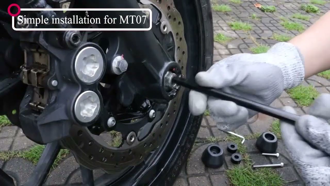 How to install Rear Axle Spool Sliders on a Yamaha FZ/MT-07 (2014-2021) by Xitomer