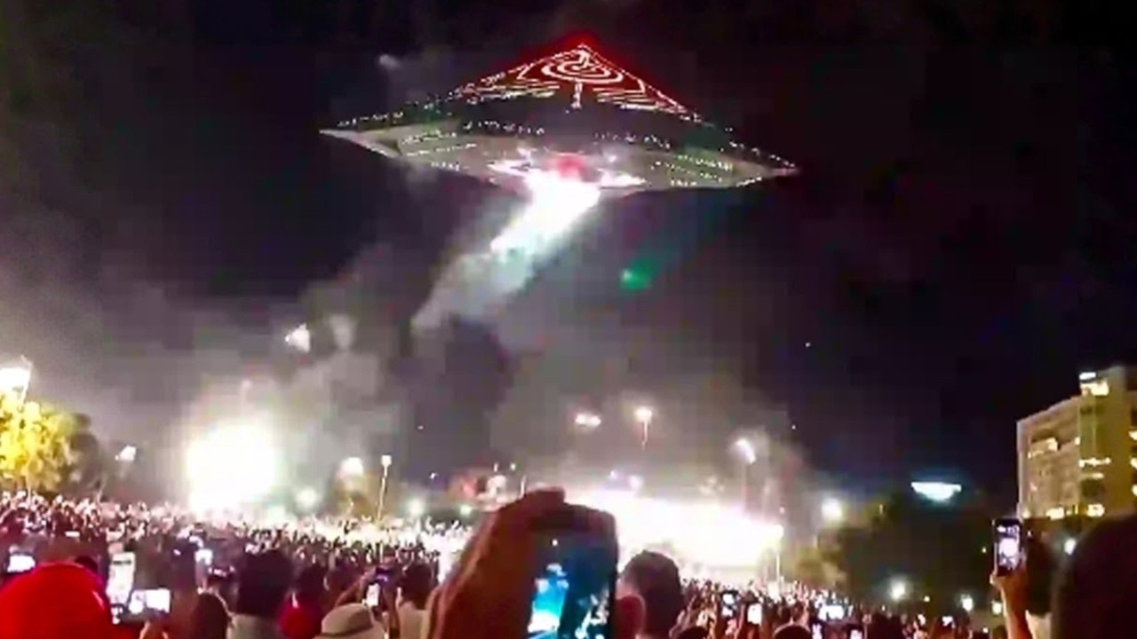 Imágenes Impactantes: OVNI Sobre Miami Dejó a Todos en Shock!