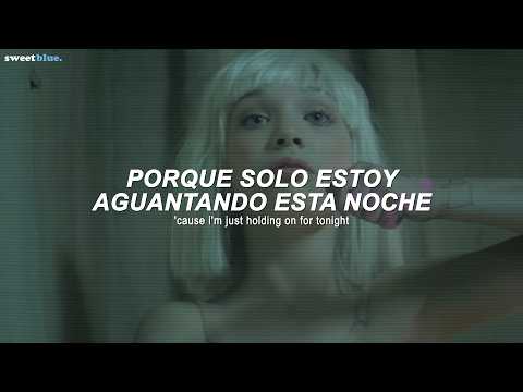 Sia - Chandelier (Sub. Español + Lyrics)