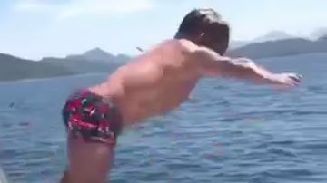 When a midget jump in water