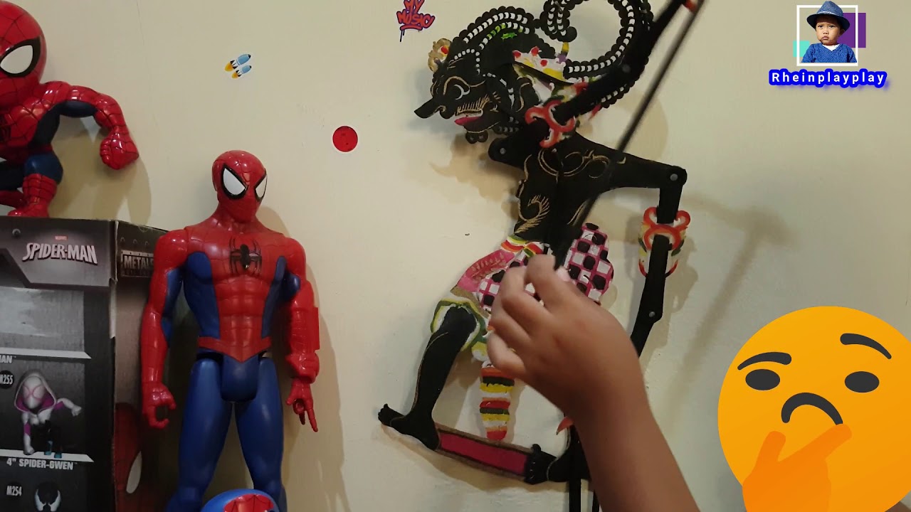 Spiderman Rhein play Spider-Man toys and Javanese shadow puppet - Spiderman Rhein play Spider-Man toys and Javanese shadow puppet
