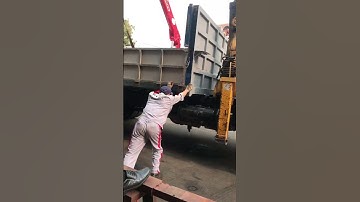 Xe hino cẩu unic hỗ trợ xe hino cẩu soosan