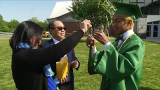High schools find ways to celebrate 2020 seniors