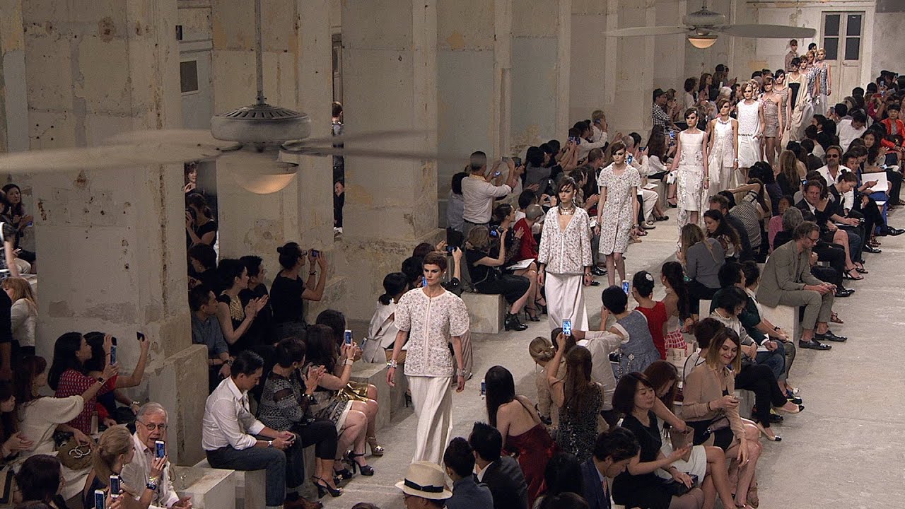 Cruise 2013/14 CHANEL show