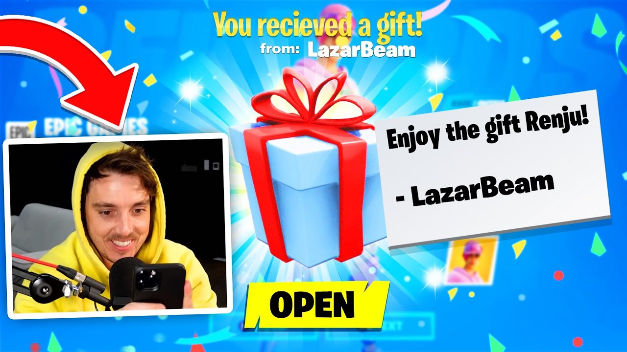I asked 100 Famous Youtubers to Gift me Skins on Fortnite... (it worked)