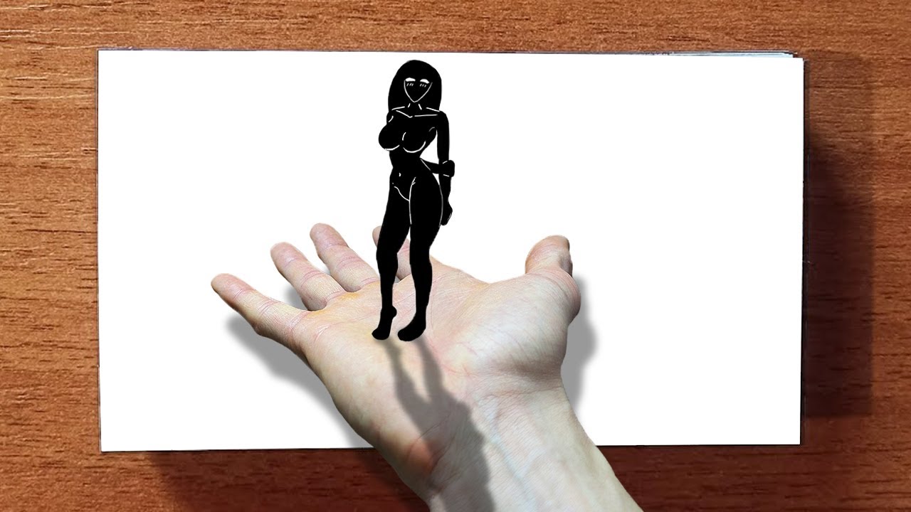 POCKET GIRL IS BEAUTIFUL