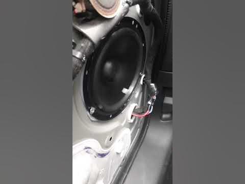 Agregando sistema de sonido JBL para Peugeot 208 - YouTube