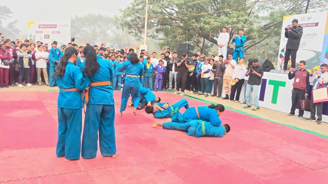 Women apni safety ke liye sikhe kudo