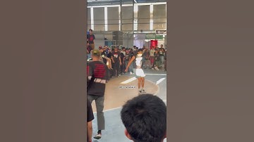 Moshfighter #gigs #mosh #moshpit #moshing #twostep #crowd #shorts #youtubeshorts #chaos #pogo