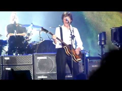 Paul McCartney - A Day In The Life + Give Peace A Chance Live@Mediolanum Forum 27/11/11 HD 720p