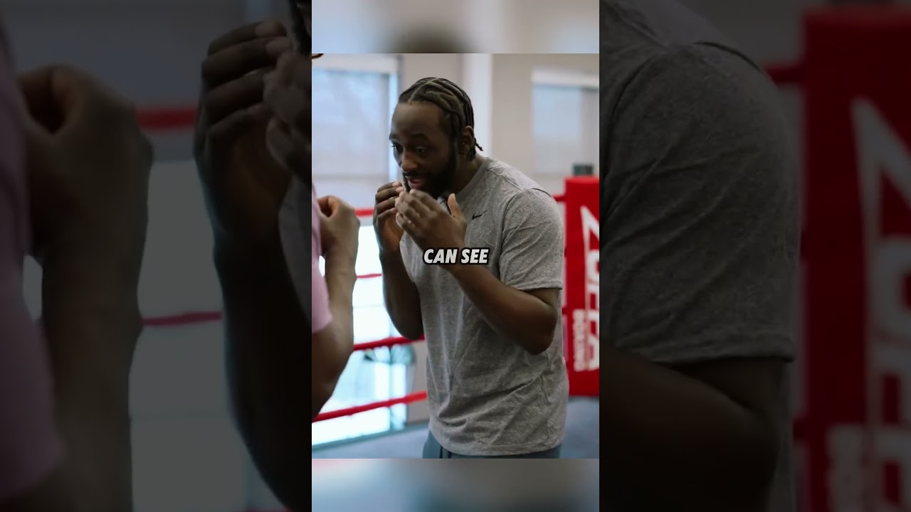 Crawford Teaches Ways To Defend The Uppercut #boxing #training #tips  #ufc