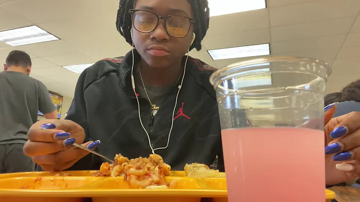 Toni eats school lunch