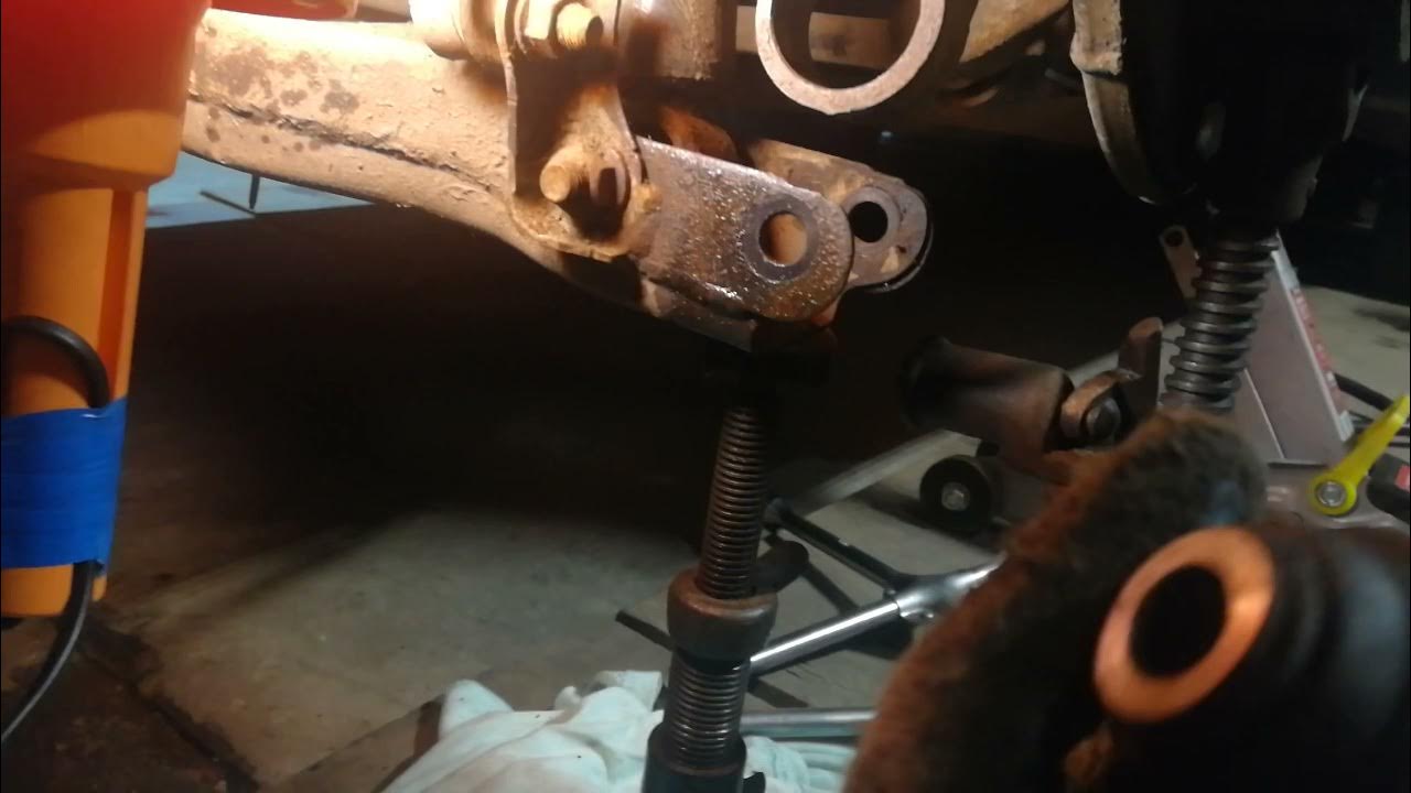 Плавающий сайлентблок Kia sportage 3 - вырезка для драйв2 - YouTube