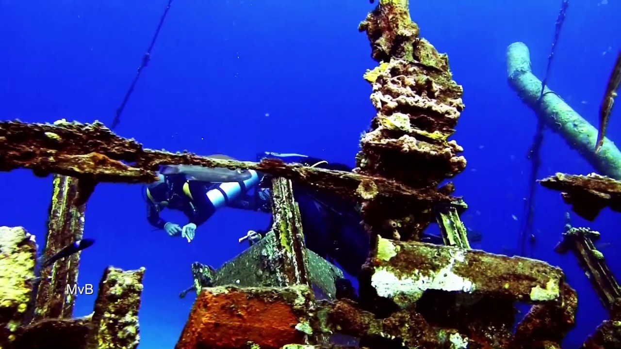 Wreck diving Bonaire, our Confidence YouTube