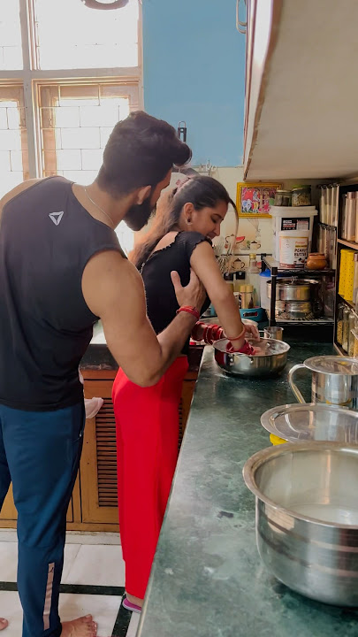 Kitchen romance 💕❤️ @durgakataria694 #love #song #bollywood #couplegoals #shortvideos #trending