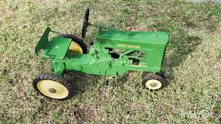 Old, rare John Deere pedal tractor!