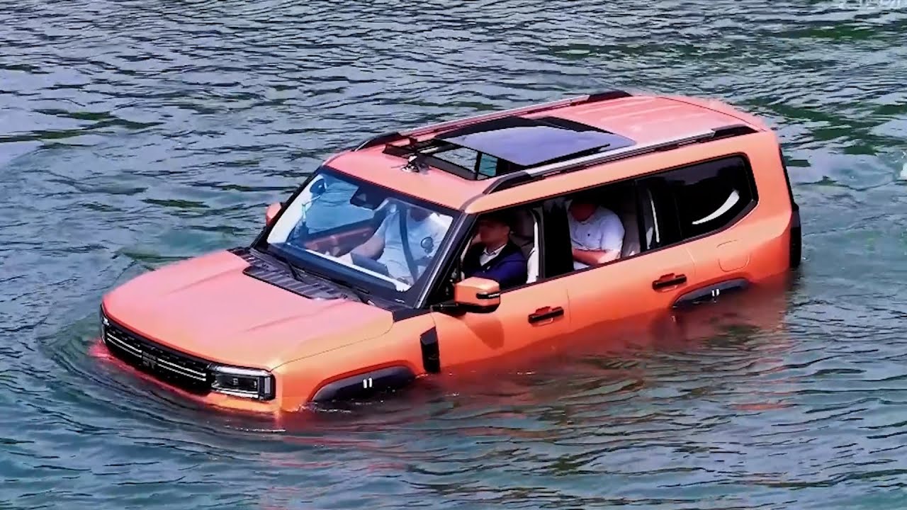 Chery Jetour G700 water test in action — another Chinese vehicle capable of driving on water